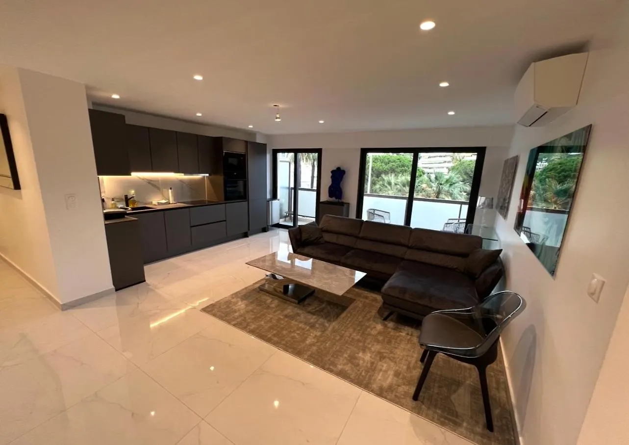 Apartment Appartement Cannes Hyper Centre Croisette Et Rue Antibes