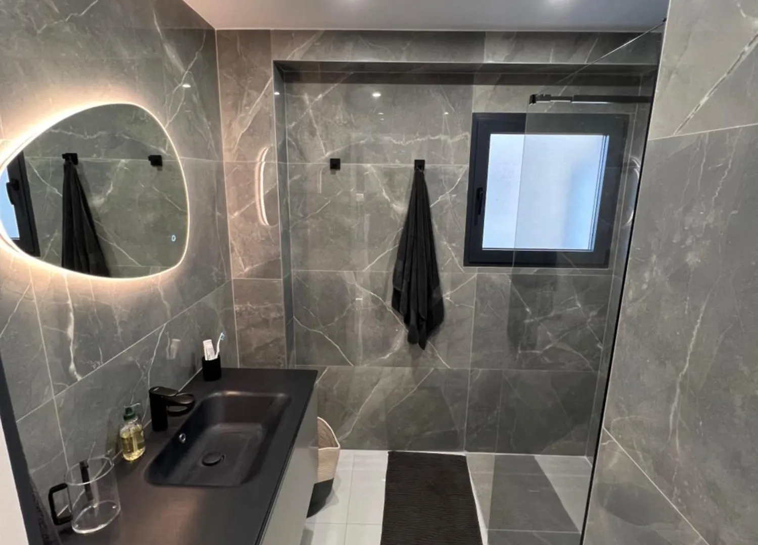 Appartement Cannes Hyper Centre Croisette Et Rue Antibes Apartment