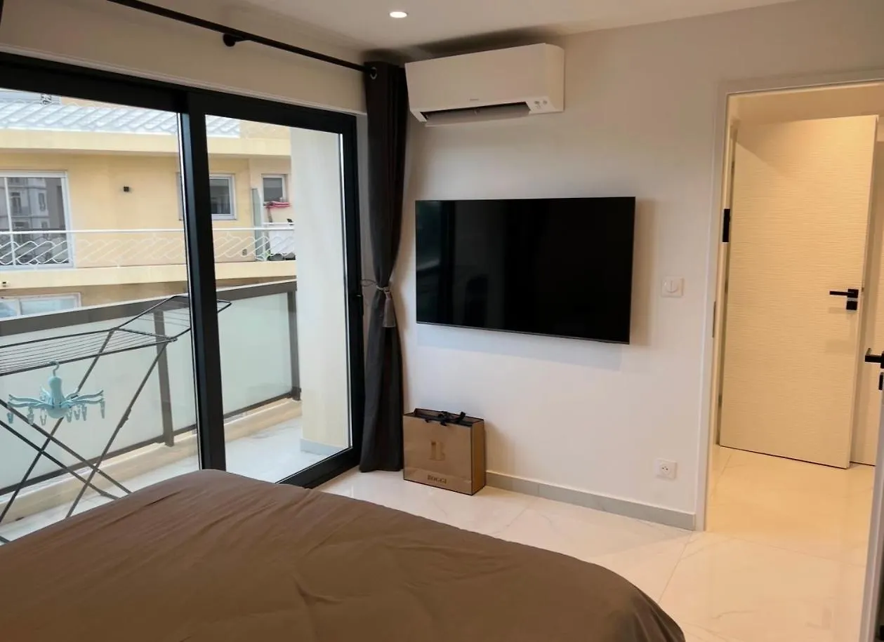 Appartement Cannes Hyper Centre Croisette Et Rue Antibes France