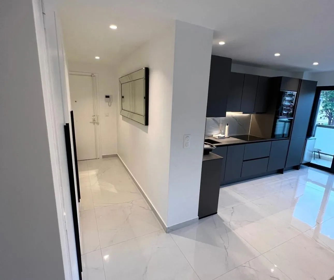 Apartment Appartement Cannes Hyper Centre Croisette Et Rue Antibes France
